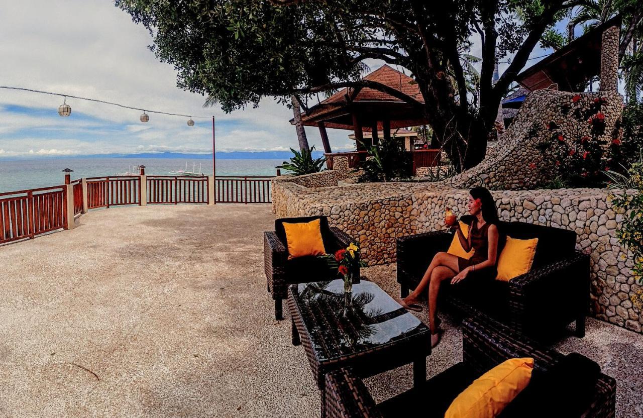 Magic Island Dive Resort Moalboal Exterior foto